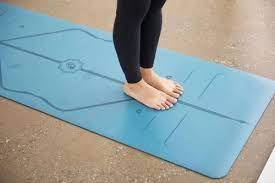 How to Choose the Right Non-Toxic Yoga Mat