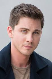 Logan Lerman czy Aaron Taylor-Johnson? : r/VindictaRateCelebs