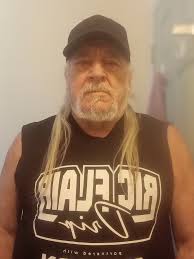 Great Morning Everyone!! Happy Thriving Thursday. Let's Connect it's 4:30am  here in Mississippi.