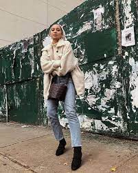 15 Chic And Modest Outfits To Copy When It S Freezing Out Modest Outfits Winter Outfits Modest Winter Outfits