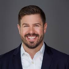 Jeremy Straub's Instagram, Twitter & Facebook