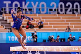 Born jordan lucella elizabeth chiles in tualatin, oregon, jordan grew up within the pacific northwest.she lists vancouver, washington as her residence, however has been dwelling in spring, texas, since 2019 to coach on the world champions centre gym with coaches coaches laurent and cecile landi — the identical teaching employees that works with simone biles. Qovpv9dl0yap1m