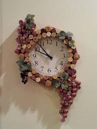 Some of us might have more than others and i think i'm on the side that has more! 190 Cork Stopper Creations Ideas Cork Wine Cork Crafts Cork Crafts