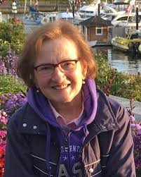 Maria Ulman's Instagram, Twitter & Facebook