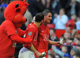 Prem admits man city's goal vs. It S Been Exactly 10 Years Since Federico Macheda S Iconic Winner For Man Utd V Aston Villa Givemesport