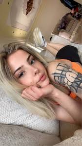 This user 💞 sent you a video. {❤️ Open} {❌ Ignore}