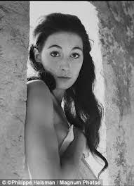 Anjelica Huston's new memoir chronicles her childhood and affairs with  older men and suicide bid