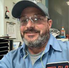 We know Rob Riggle for his roles in The Hangover, 21 Jump Street and Step… 