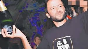 Il figlio di beppe grillo verso la richiesta di rinvio a giudizio per stupro di gruppo. Ciro Grillo Indagato Per Stupro Le Carte Ragazza Costretta A Bere E Avere Rapporti No Sesso Di Gruppo Consenziente Libero Quotidiano