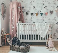 Chambre Bebe Fille Du Rose Et Gris Pour Un Theme Feerique Lapingris Fr