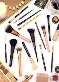 the ultimate guide to makeup brushes