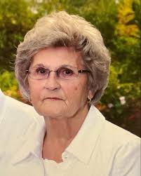 Rachel Denning's Instagram, Twitter & Facebook