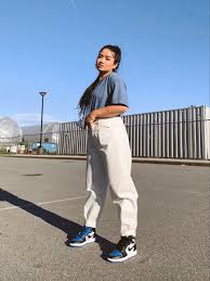 Summer Streetwear Outfit In 2020 Jordan 1 Royal Royal Blue Outfits Royal Blue Sneakers