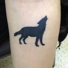 73 Amazing Wolf Tattoo Designs Mens Craze Simple Wolf Tattoo Small Wolf Tattoo Wolf Tattoos