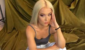 #elcontratoacústico disponible en todas las tiendas digitales spotify, apple music, youtube y más x warner music chile. Vesta Lugg Is Dressed As Cheeto To Celebrate His 24th Birthday Halids