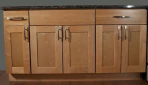 recognizing shaker cabinet doors in