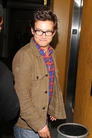 This Is What Jonathan Taylor Thomas Looks Like Today Jonathan Taylor Thomas Jonathan Taylor Jonathan Taylor Thomas Now