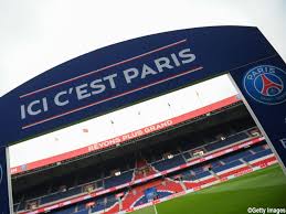En un comunicado, el club informó que, desde entonces, las arcas que lleven el signo ici c'est paris se mantienen o se convierten en propiedad del parís saint germain. Cuamgrflmpdy6m