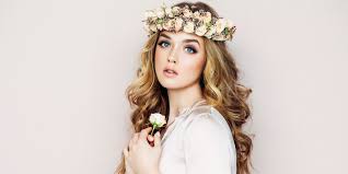 Bandeau de coiffure pour mariee. Coiffure De Mariage Quelle Coiffure De Mariee Choisir Cosmopolitan Fr