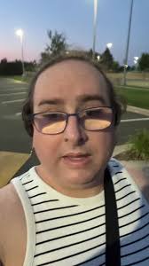 I just saw a movie that made me cry my eyes out… It was a Disney and Pixar  movie called Elemental #f#filmreviewf#firew#waterd#disneyp#pixar