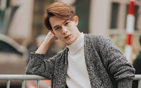 Vai diễn của anh thư trong phim về nhà đi con hoá ra xuất hiện chưa đầy 1 phút và chỉ lộ phía sau lưng. Diá»…n Vien Quang Anh Vá» Nha Ä'i Con La BÆ°á»›c Ngoáº·t Lá»›n Ä'á»'i Vá»›i Toi Vtv Vn