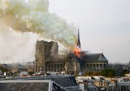 The notre dame cathedral paris or notre dame de paris (meaning 'our lady of paris' in french) is a gothic cathedral located in the fourth arrondissement of paris, france, it has its main entrance to the. Video Arde Catedrala Notre Dame Din Paris Cursdeguvernare Ro Cursdeguvernare Ro