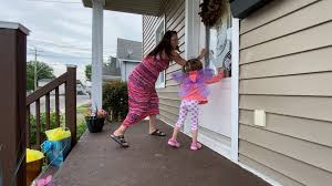 Ding Dong Gift Eastern Ontario Mom Turns Age Old Prank Into Welcome Surprise Ctv News