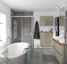 Cette Grande Salle De Bains Multifonctions Utilisee Par Toute La Famille Est Equipee D Une Baignoire Il Meuble Salle De Bain Idee Salle De Bain Salle De Bain