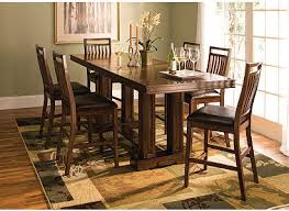 Lyndhurst Collection I Have The Chairs And I Love Them Very Comfortable However I Do Conjuntos De Comedor Decoracion De Interiores Salones Comedor Redonda