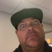 Tommy Hoff's Instagram, Twitter & Facebook