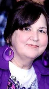 Lisa Durst's Instagram, Twitter & Facebook