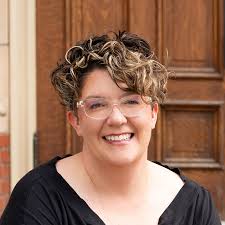 Lauren Osborne's Instagram, Twitter & Facebook