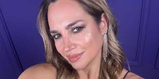 Paola Bernal's Instagram, Twitter & Facebook