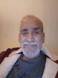 I'm single, I need a companion, I don't care about distance or age. If you  like me, send me a friend request or private message! 📞  https://cutt.ly/HrP2my5O