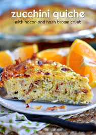 This Zucchini Quiche Bacon And Hash Brown Crust Is Perfect For Breakfast Lunch Dinner Or Any Time In Between Bacon Quiche Quiche Recipes Quiche Recipes Easy