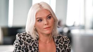 Bonnie, Cynthia's still searching, all these years, still looking. Feels  like a story nobody finished writing. Hope she finds what's missing.