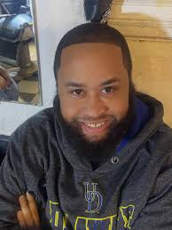 HelpLocate: 32-year-old Jamaal Weems (5'7,160lbs). Last seen