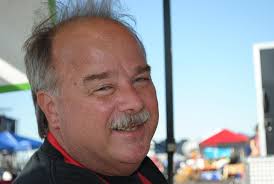 With heavy heart I posting those photos of "Special Guy name Mr Tom Dunn",  the President of our Live Steamers Club who pass away