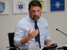 Ο χαρδαλιάς στην επίσημη ενημέρωση θα ανακοινώσει και επίσημα το τέλος του sms στο 13033 μαζί με την εστίαση στις 3 μαϊου καθώς και το τέλος των διαδη. Ta Epta Nea Metra Kata Toy Koronoioy Anakoinwseis Xardalia Alfavita