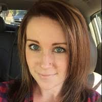 Julia Easley's Instagram, Twitter & Facebook