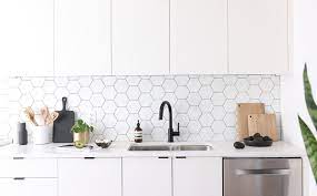 Check spelling or type a new query. 11 Types Of White Kitchen Splashback Tiles Best White Tiles For Your Kitchen