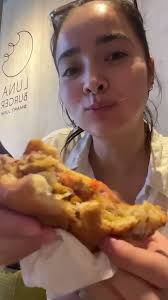 Lunch at Luna Burger and a relaxing day by the ocean in Japan 😌🌊😻✨  #kamakura #insidejapan