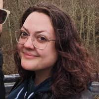 Courtney Callis's Instagram, Twitter & Facebook