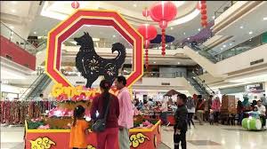 Ini membuatkan manusia hidup dalam ketakutan dan kesengsaraan. Arti Dan Peruntungan Pemilik Shio Anjing Di Tahun Anjing Tanah Imlek 2018 Tribun Jateng