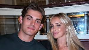 Photographer behind haunting 'Falling Man' image retraces steps