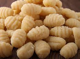 Recette des gnocchis en étapes. Recette Gnocchis De Pommes De Terre Au Parmesan Marie Claire