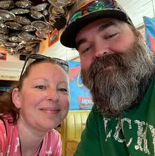 Lost messenger conversation about blue, red, and gray scrubs?