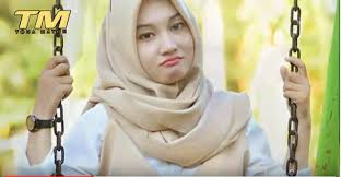 Jika kita rasa rindu terhadap seseorang, tidak salah jika kita berdoa untuk orang yang kita rindu itu ya allah, sampaikan salam rinduku kepada…(nama penuh orang yang dirindu)… sehingga menjadi. 6 Doa Ketika Rindu Seseorang Dalam Islam Islam Itu Indah