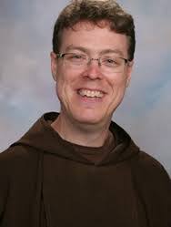 Hirt '00 leads community poetry class