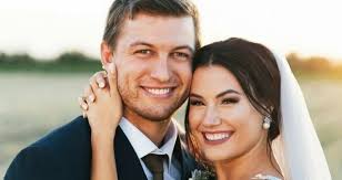 LEES WEER: Handré Pollard beloof ewige trou aan sy Marise tydens  sprokiestroue